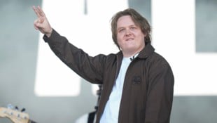 Lewis Capaldi sprach offen über seine Therapie.