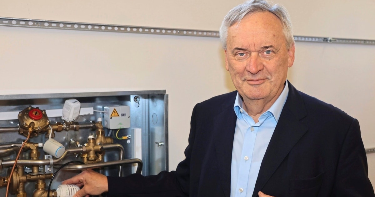 Heart group industrial group becomes the social basis