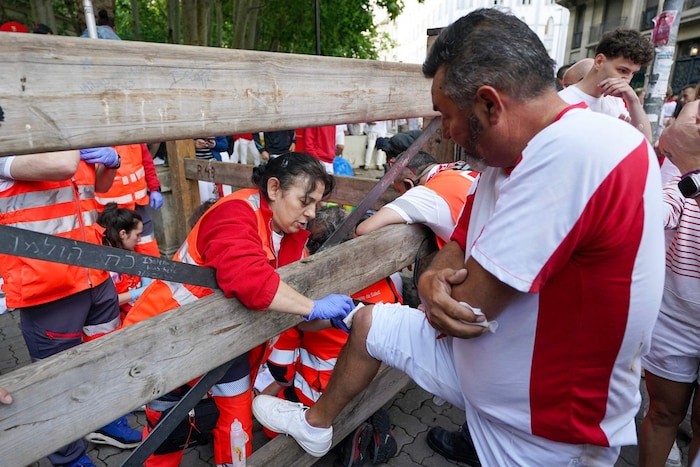 Die „Sanfermines“ sind dem Stadtheiligen San Fermín gewidmet und werden in der ...