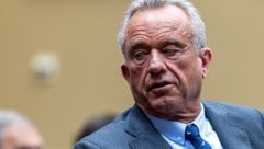 US-Gesundheitsminister Robert F. Kennedy Jr. zweifelt seit vielen Jahren an der Sicherheit und ...
