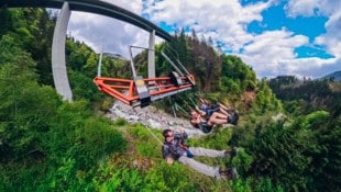 Die „Bergkrone“ beim Selbstversuch der größten Schaukel-Europas 