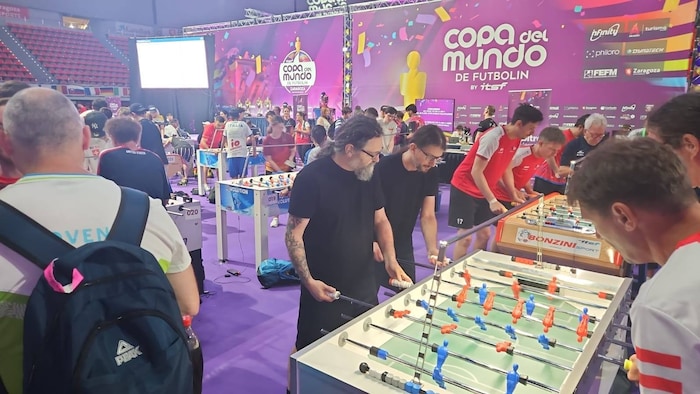 In Saragossa wurde auf 170 Tischen zeitgleich gespielt.