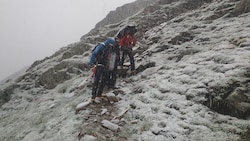 Schneefall im Juli: Bergretter hatten beim Einsatz im Kühtai mit widrigsten Bedingungen zu ...