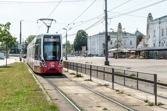 Baustellensommer 2025: Zentrale Bimlinien – darunter 18, 71 und die Ringlinien – wurden ...