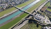 Die Rheinbrücke verbindet das österreichische Lustenau mit Au (Schweiz).