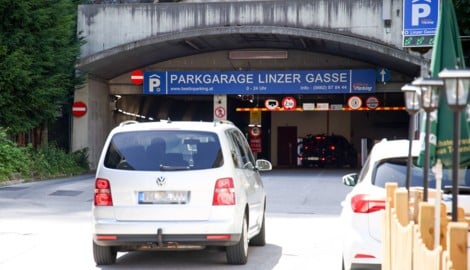 Über die Garage in der Linzergasse soll die Zufahrt für den Tunnel im Kapuzinerberg erfolgen. ...