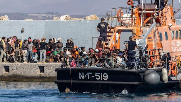 Nach Angaben des UN-Flüchtlingshilfswerks UNHCR sind dieses Jahr bis Ende Juni insgesamt 16.848 ...