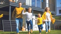 Drei Kundenerfahrungen, eine klare Botschaft:Wer auf Sonnenenergiemit Krone Sonne umsteigt, ...