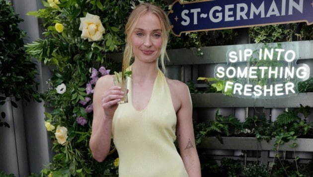 Sophie Turner spielte Sansa Stark in der Hit-Serie „Game of Thrones“. Jetzt scherzte sie, sie ...