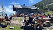 Die Hütte am Untersberg ist ein beliebtes Ausflugsziel für die heimischen Bergsportler.