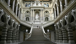 Die Patientin schaute auch beim OGH in Wien quasi durch die Finger.