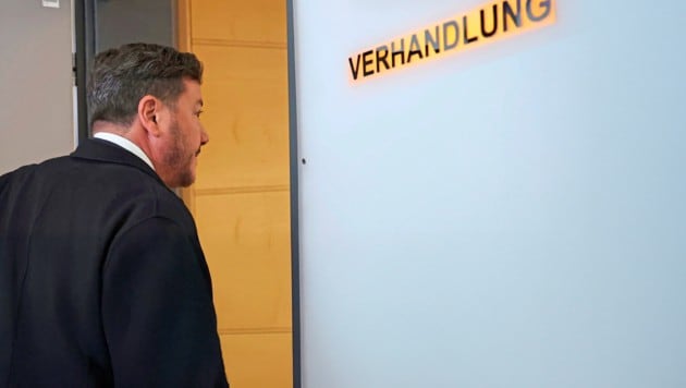 Signa-Gründer René Benko dürfte noch im Herbst vor Gericht stehen. Wo, ist allerdings noch ...