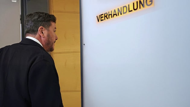 Signa-Gründer René Benko dürfte noch im Herbst vor Gericht stehen. Wo, ist allerdings noch ...