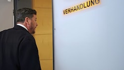 Signa-Gründer René Benko dürfte noch im Herbst vor Gericht stehen. Wo, ist allerdings noch ...