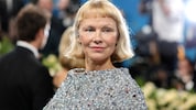 Pamela Anderson sprach im Interview jetzt über ihre Beziehung zu „Die nackte Kanone“-Kollege ...