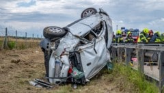 Das Auto der Frau wurde völlig zerstört.