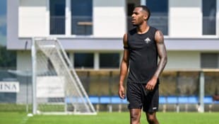 Marlon Mustapha erzielte einen Hattrick im Test gegen die Schweizer Kicker.