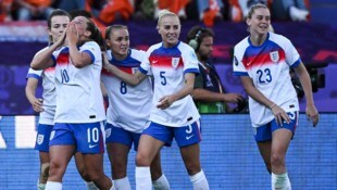 Englands torhungrige „Löwinnen“ …