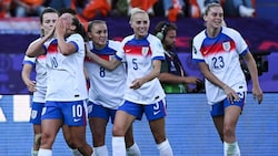 Englands torhungrige „Löwinnen“ …
