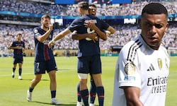 Kylian Mbappe (r.) erlebte gegen seinen Ex-Klub einen Abend zum Vergessen.