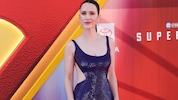 Rachel Brosnahan erzählte von dem wohl schrägsten Telefonat ihrer Karriere.