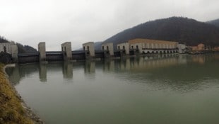 Das Kraftwerk Jochenstein wurde 70 Jahre nach der Errichtung generalsaniert.