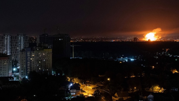 Brände in Kiew nach erneuten massiven Angriffen aus Russland