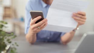 Böse Überraschung nach der Rückkehr vom Urlaub – 850 Euro Handyrechnung!