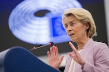 Ursula von der Leyen hat im EU-Parlament einen Misstrauensantrag gegen ihre Person überstanden.