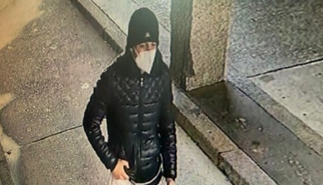 Die Wiener Polizei bittet um Hinweise – dieser Mann soll eine Trafik in Meidling überfallen ...