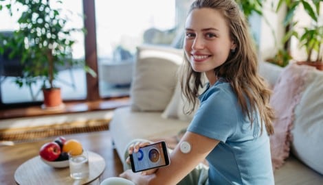 Moderne Systeme bei Diabetes bieten kontinuierliche Glukosemessung und automatisierte ...