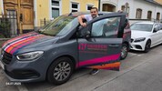 „Wir sind in 30 bis 60 Minuten vor Ort“, verspricht Gesundheitstaxiunternehmer Manfred Neisser ...