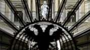 Ohne Weisungsrecht droht die Verselbstständigung der Justiz.