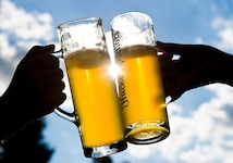 Das Bier zum Feierabend darf immer öfter auch alkoholfrei sein. 