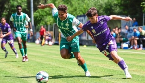 Dominik Fitz (re.) schuftet mit der Austria seit knapp drei Wochen in der Vorbereitung