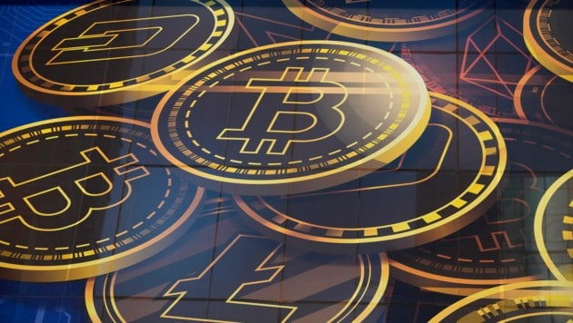 Im Sog des Bitcoins stieg auch der Ether-Kurs auf ein Fünf-Monats-Hoch.