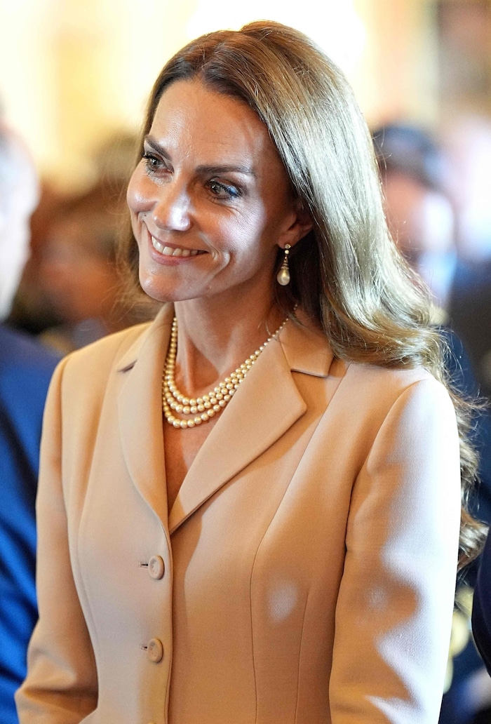Prinzessin Kate begleitete die Macrons beim Rundgang durch die Royal Collection auf Schloss ...