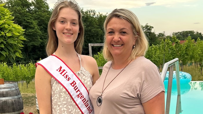Tradition: Besuch der Miss Burgenland aus New York.