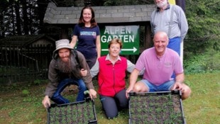 Naturpark-Rangerin Birgit Pichorner und ihr Team begrünen den Dobratsch.