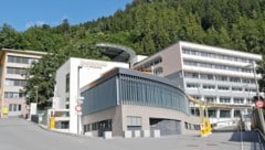 Das Krankenhaus St. Vinzenz Zams versorgt jährlich um die 1400 Touristen im Oberland.