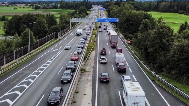 Ziel ist es, den Reiseverkehr auf der Autobahn zu halten.