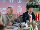 Landesrat Josef Schwaiger (ÖVP, li.) im Rahmen der Tagung mit Minister Norbert Totschnig