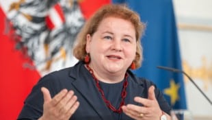 Sozialministerin Korinna Schumann hat Einschränkungen beim Altersteilzeit-Modell eingeführt. Für ...