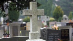 Der Zweikampf zwischen den Gräbern endete für einen der beiden im Spital. 