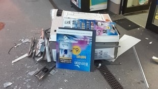 Der Zigarettenautomat hat nur noch Schrottwert.