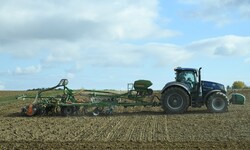 Besonders rund um die Erntezeit brauchen Landwirte Hilfe und stellen Mitarbeiter an – sie werden ...