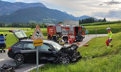 Drei Feuerwehren, Polizei, das Rote Kreuz und die Crew des C14 waren im Einsatz.