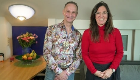 Sendungs-Präsentatorin Nina Horowitz stellt uns hier den 54-jährigen Salzburger Roberto vor.
