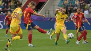 Spanien mit Superstar Alexia Putellas spielt bei der EM bisher groß auf. Im Viertelfinale geht ...