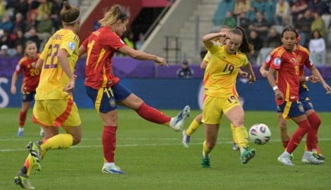 Spanien mit Superstar Alexia Putellas spielt bei der EM bisher groß auf. Im Viertelfinale geht ...